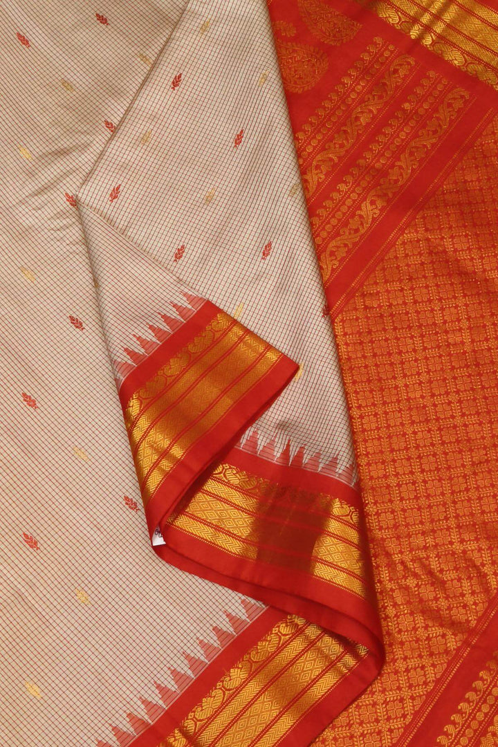 Gadwal pure silk saree in off white  in checks