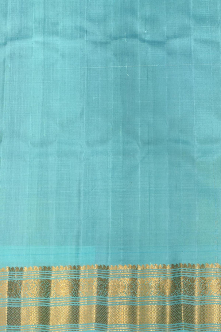 Gadwal pure silk saree in  purple in checks