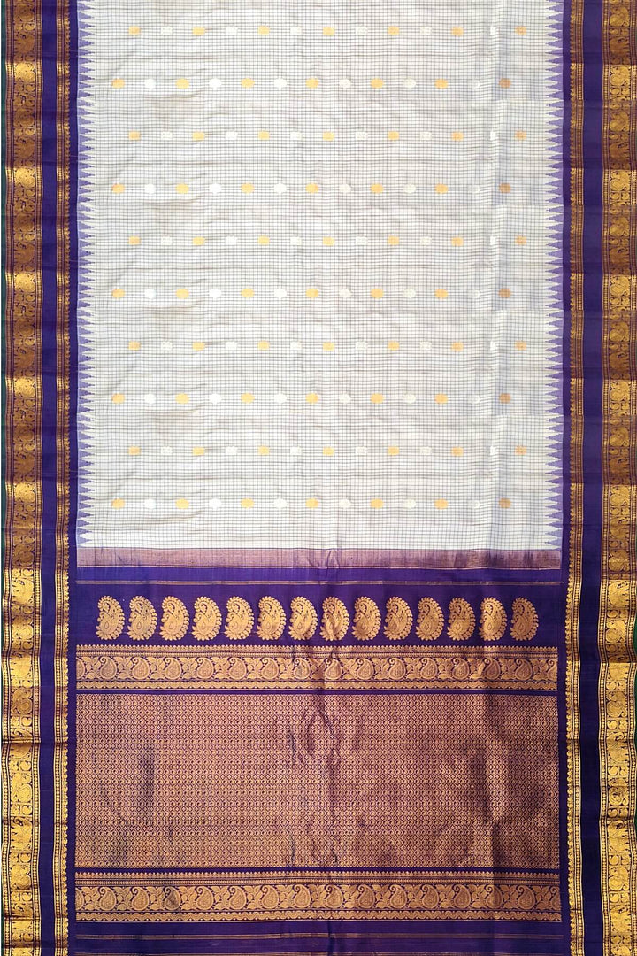 Gadwal pure silk saree in off white