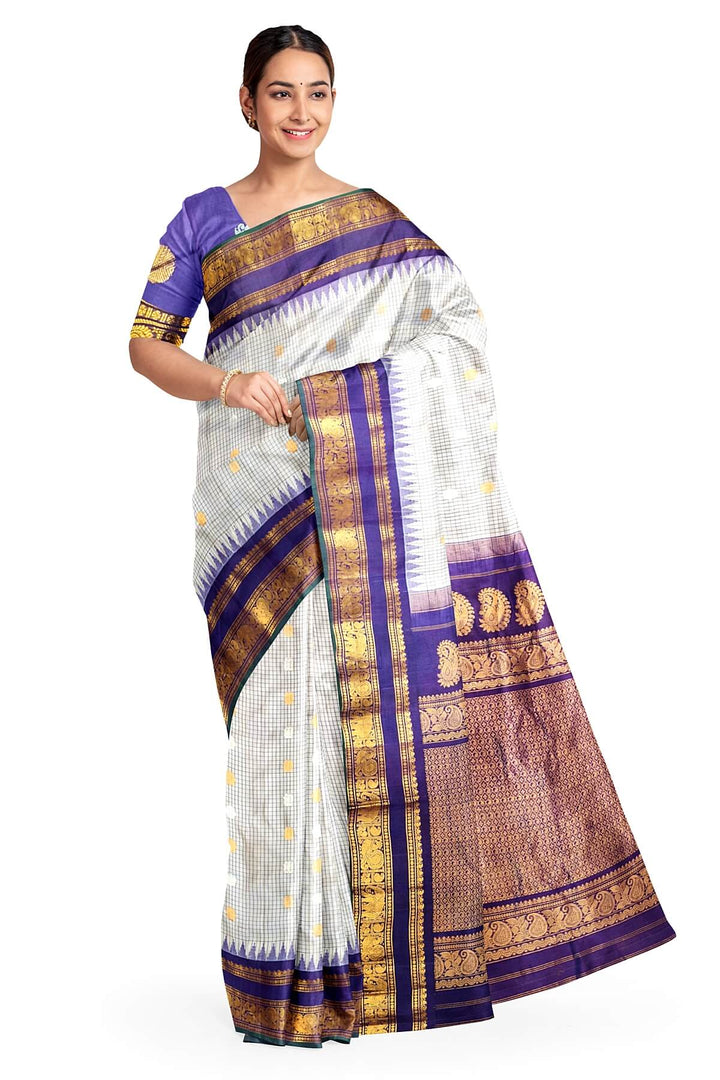 Gadwal pure silk saree in off white