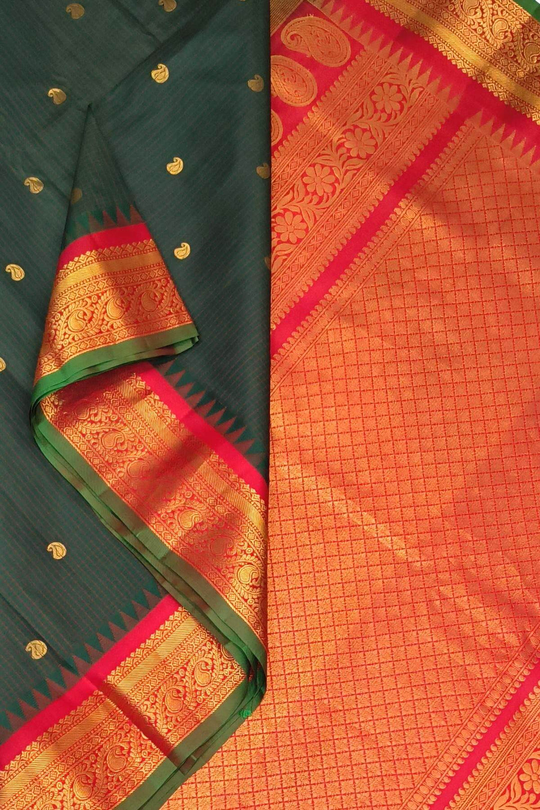 Gadwal pure silk saree in bottle green