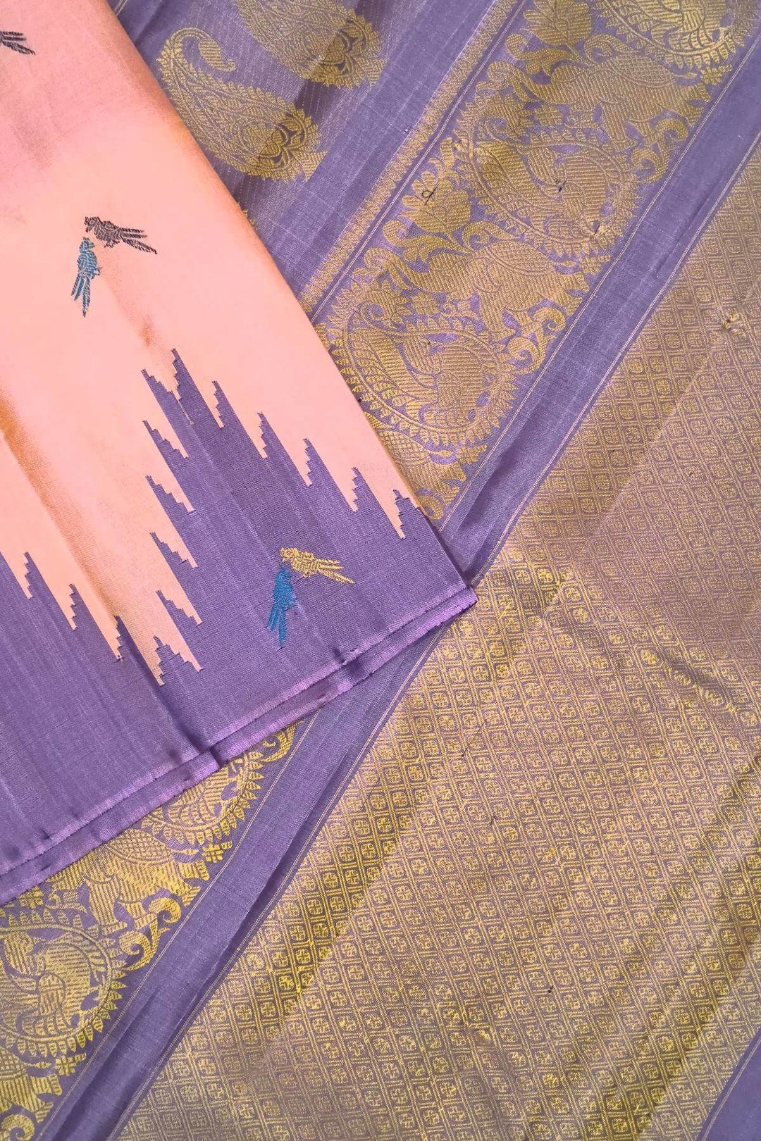 Gadwal pure silk saree in peach