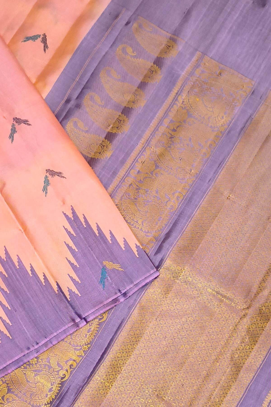 Gadwal pure silk saree in peach