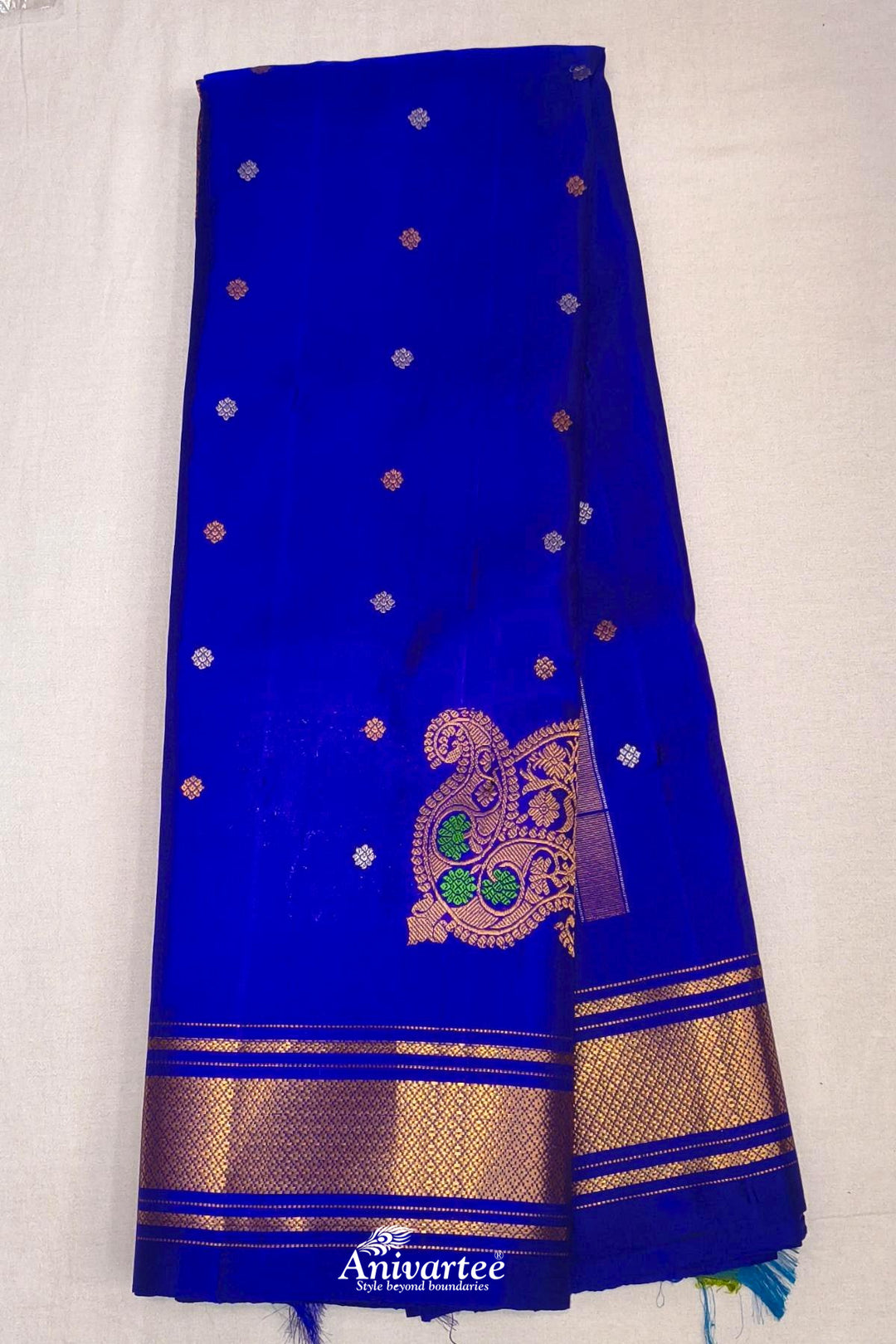 Gadwal pure silk saree in royal blue