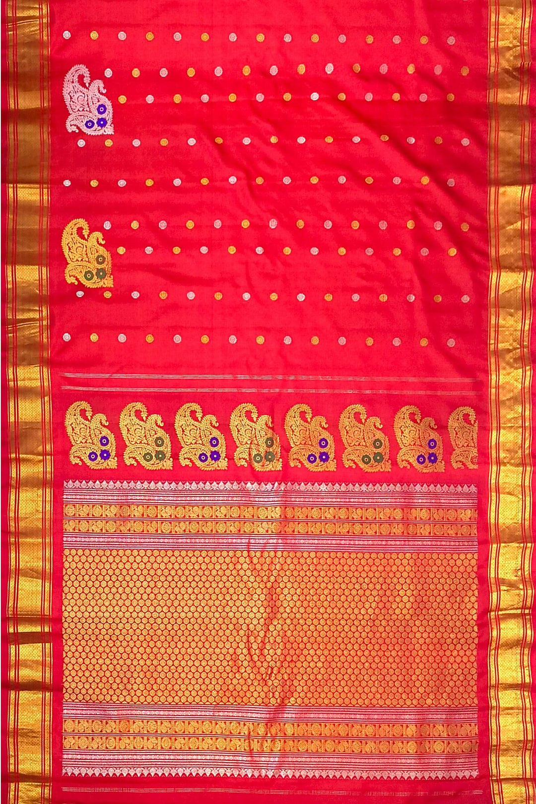 Gadwal pure silk saree in red