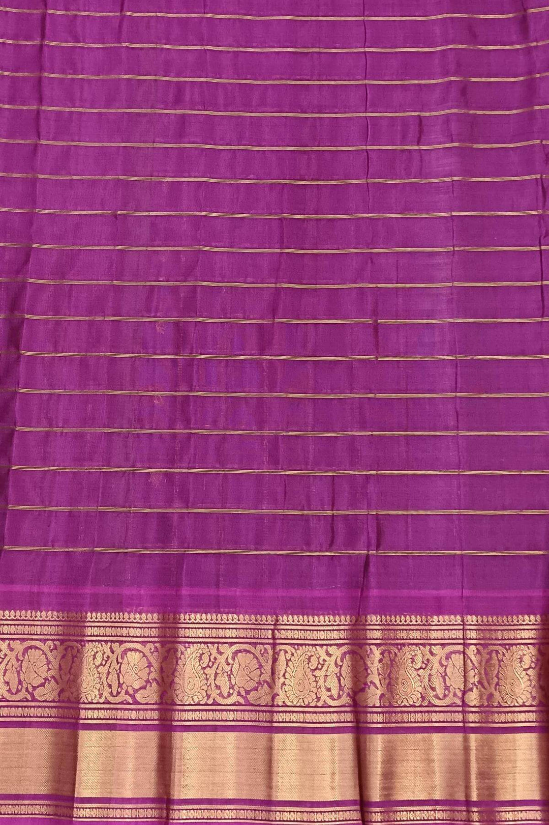 Handloom Gadwal SICO ( silk cotton) saree in navy blue