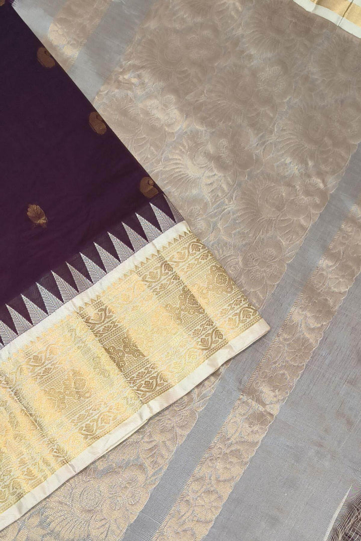 Gadwal cotton silk saree in  maroon & white