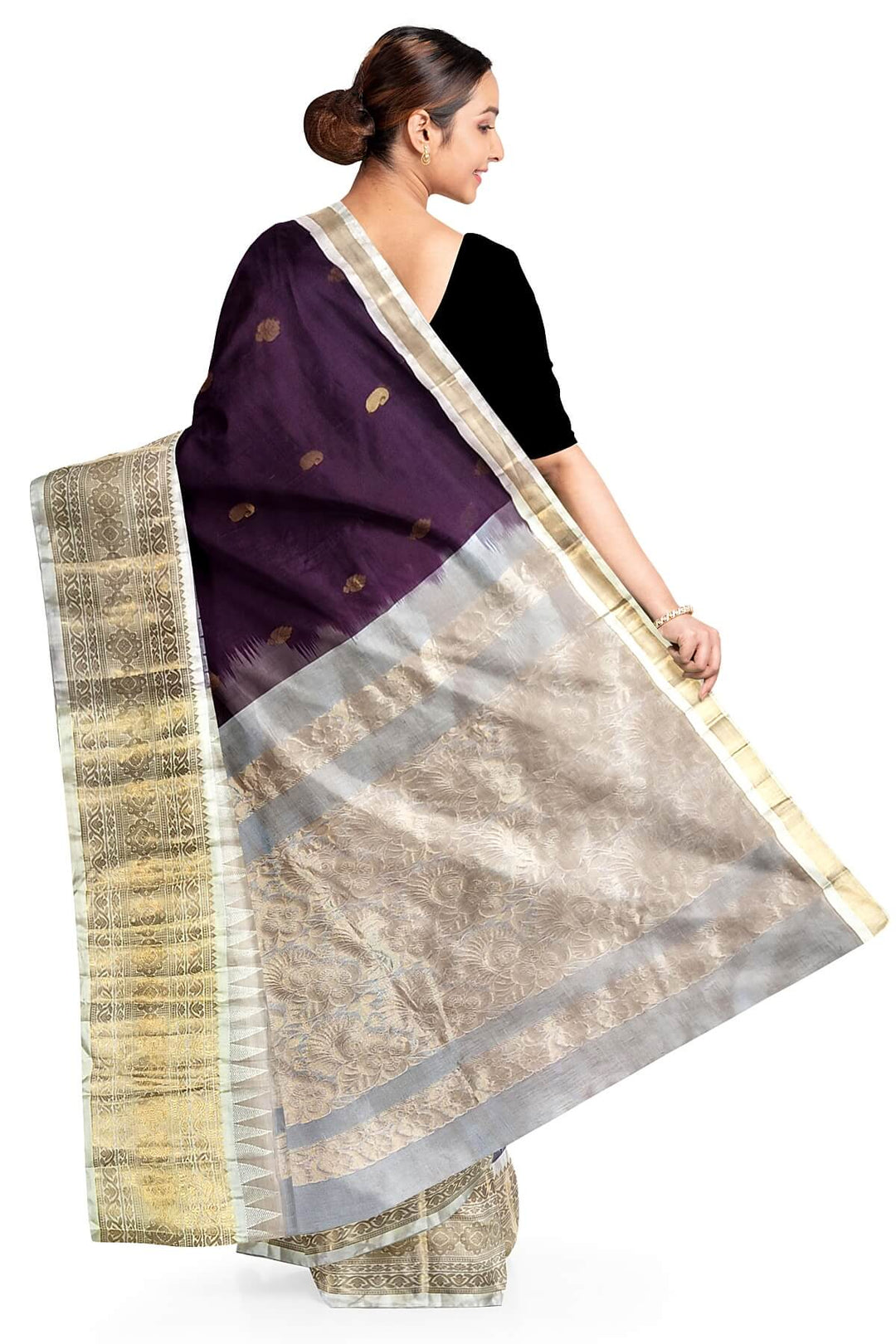 Gadwal cotton silk saree in  maroon & white