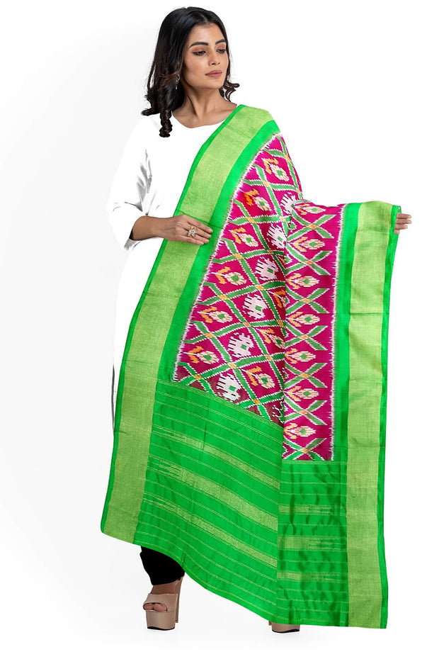 Handwoven Ikat pure silk dupatta in pink in narikunj pattern