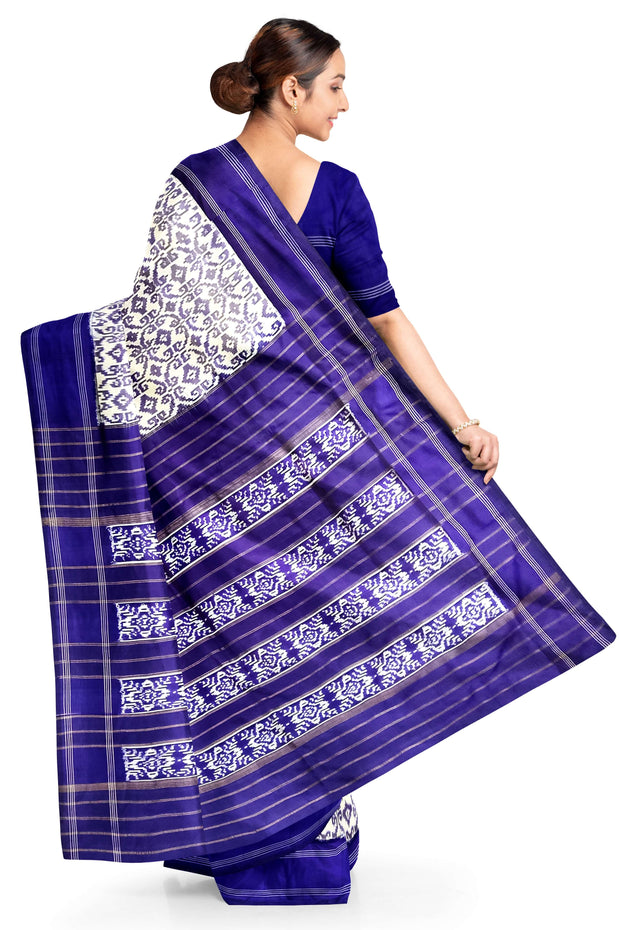 Ikat pure silk saree in off white in floral pattern