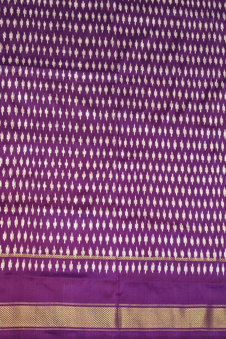 Ikkat pure silk saree in off white