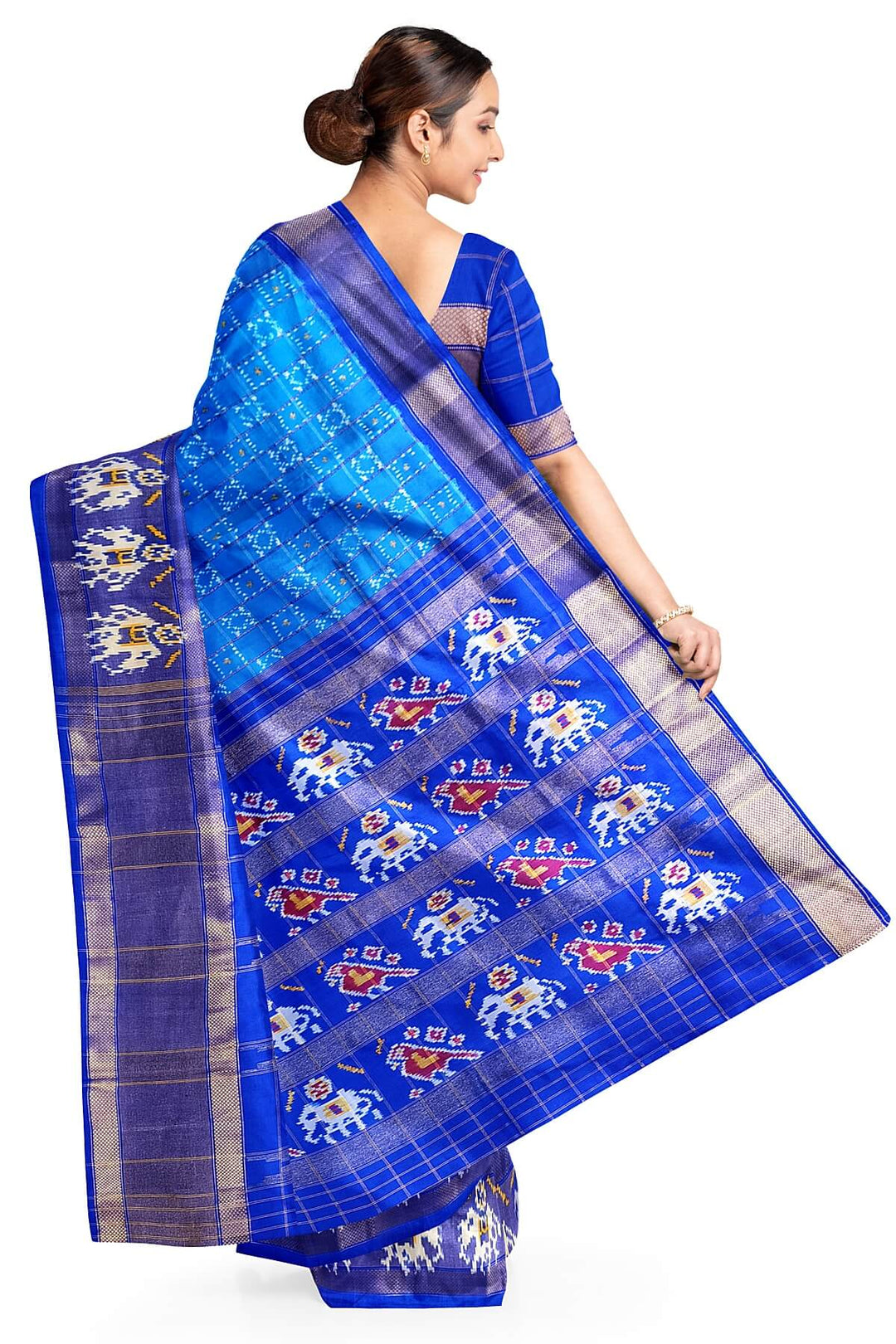 Ikkat pure silk saree in blue in geometric pattern