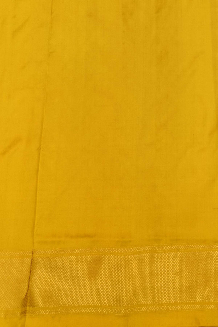 Ikkat pure silk saree in zig zag pattern in bluish grey