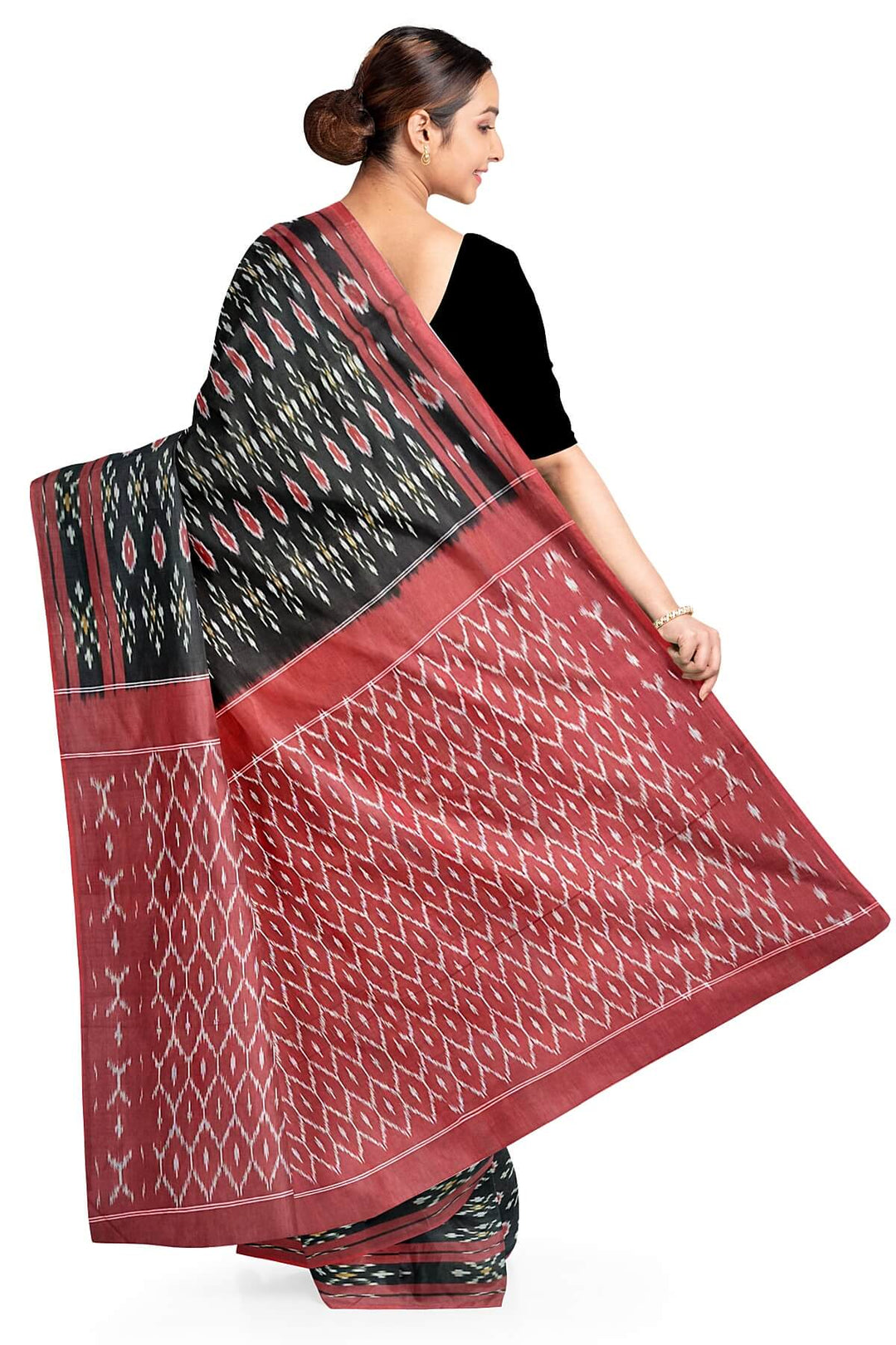 Ikkat pure cotton saree in black