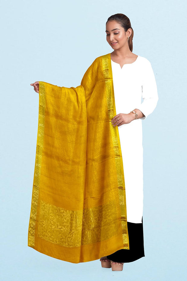 Kanchi pure silk dhavani / voni / chunni in yellow