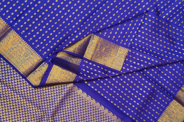 Kanchi pure silk dupatta in blue with rich pallu & border