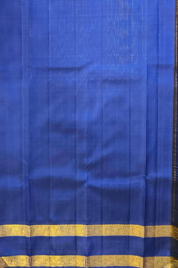 Kanchi pure silk saree in red  with a  retapet border