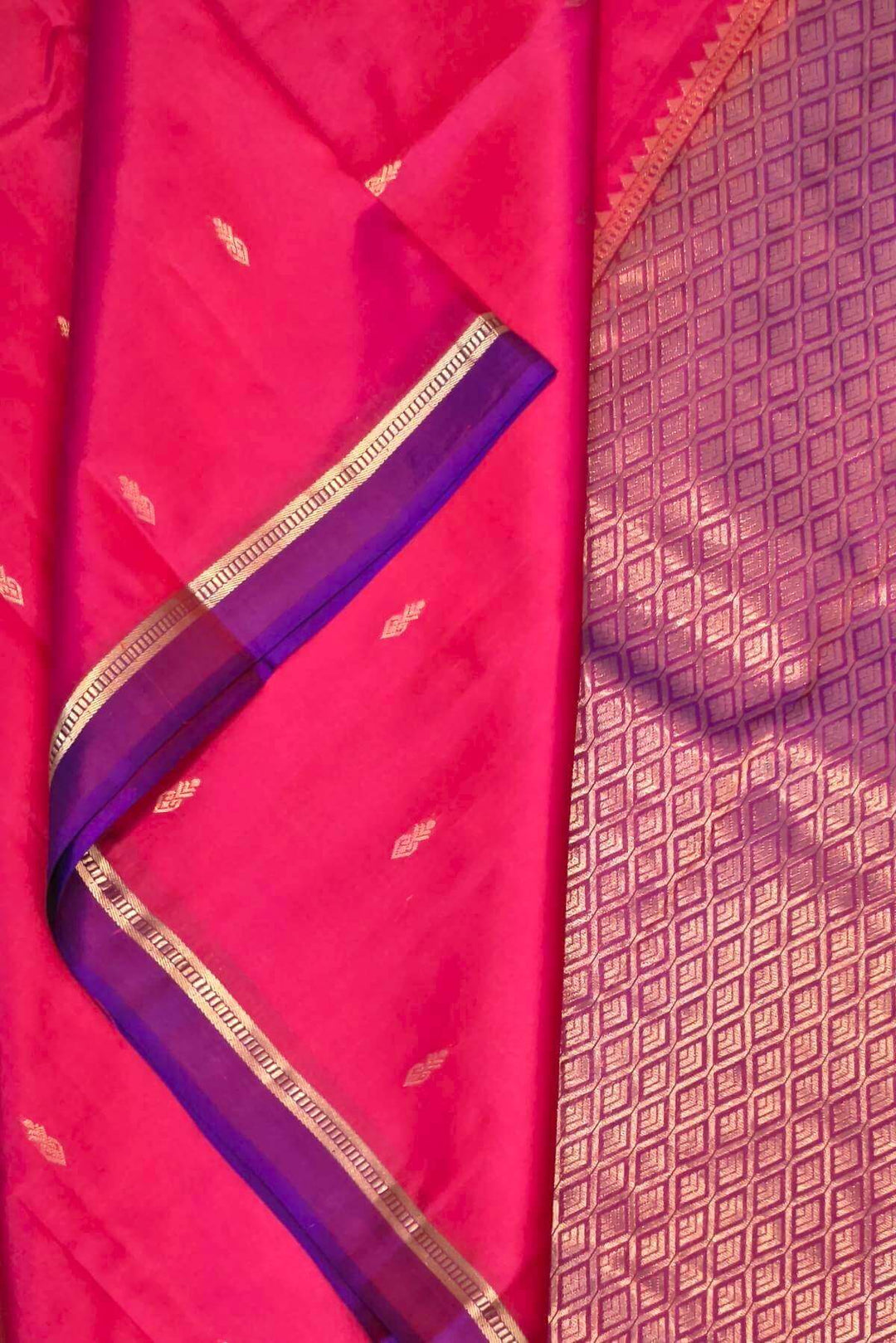 Kanchi pure silk saree in &nbsp;pink with small buttis