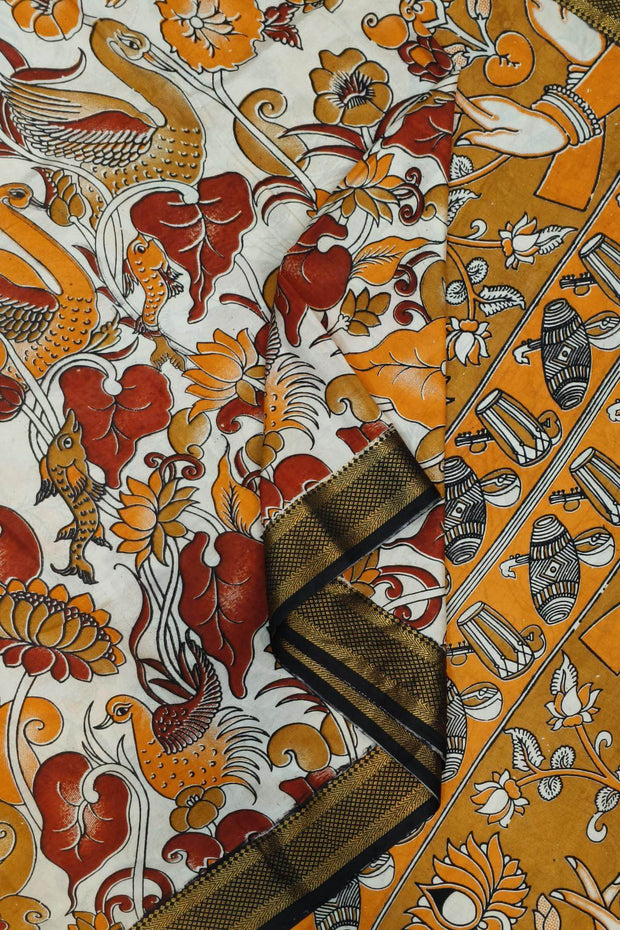 Mangalgiri silk cotton saree in off white in kalamkari print with nizam border