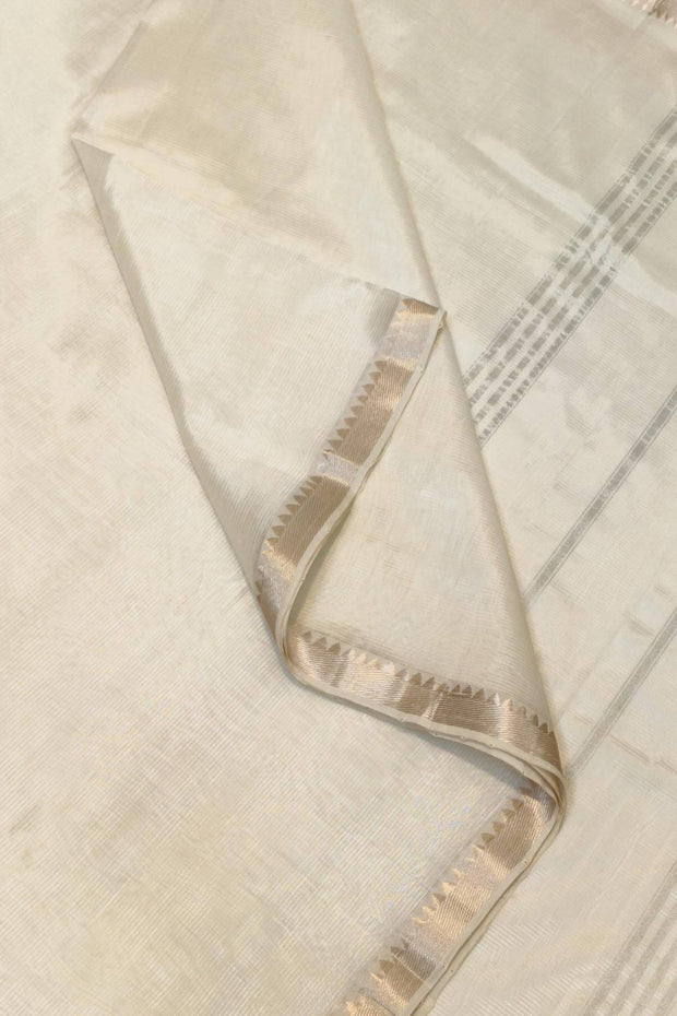 Mangalgiri silk cotton saree in  white with silver border