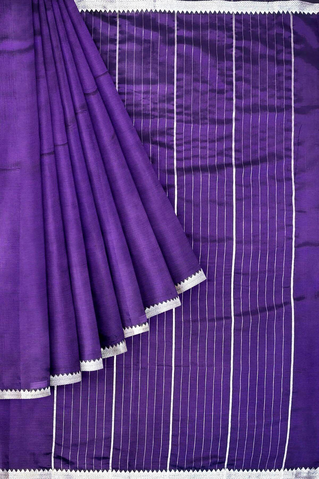 Mangalgiri silk cotton saree in violet