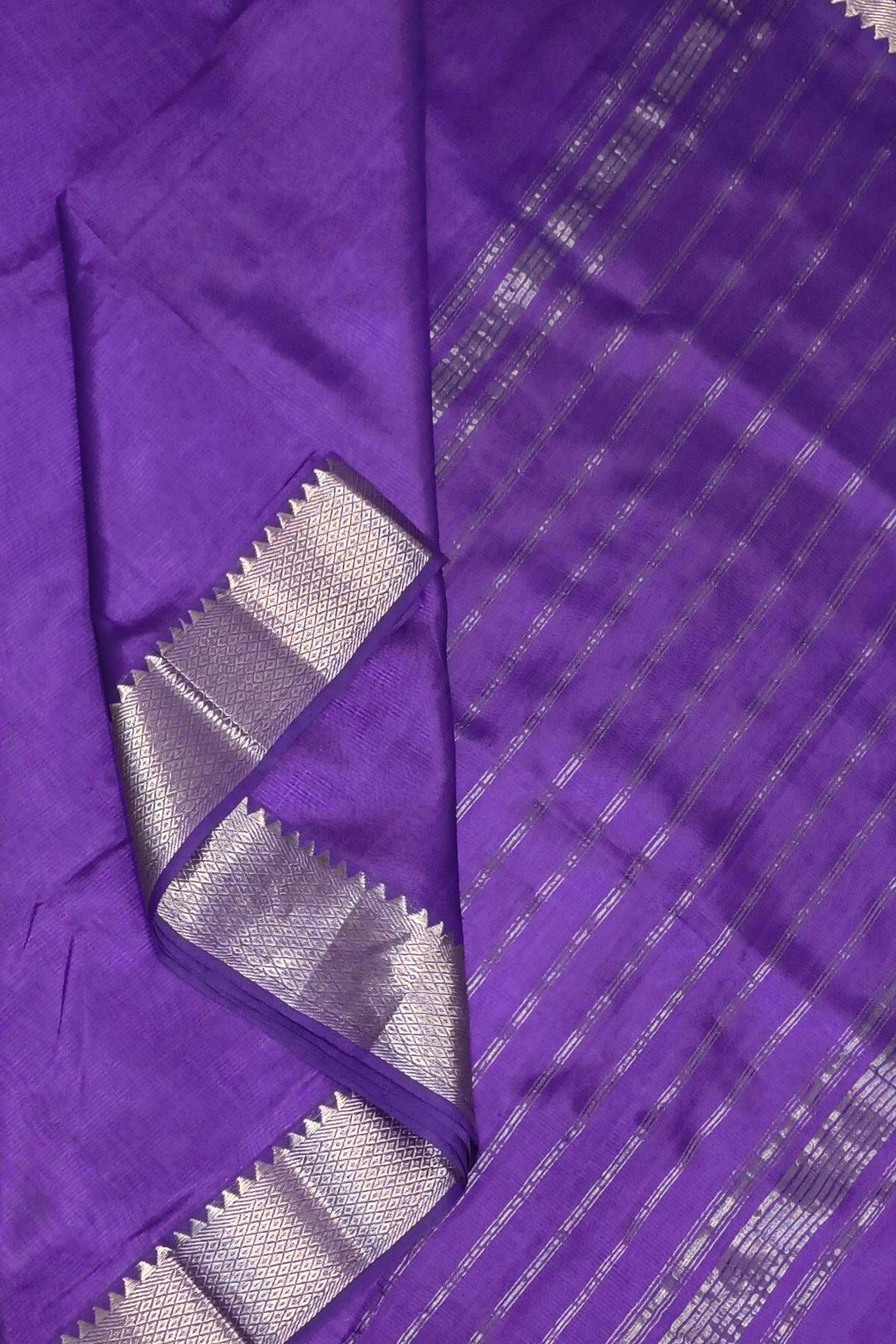 Mangalgiri silk cotton saree in   blue with big border