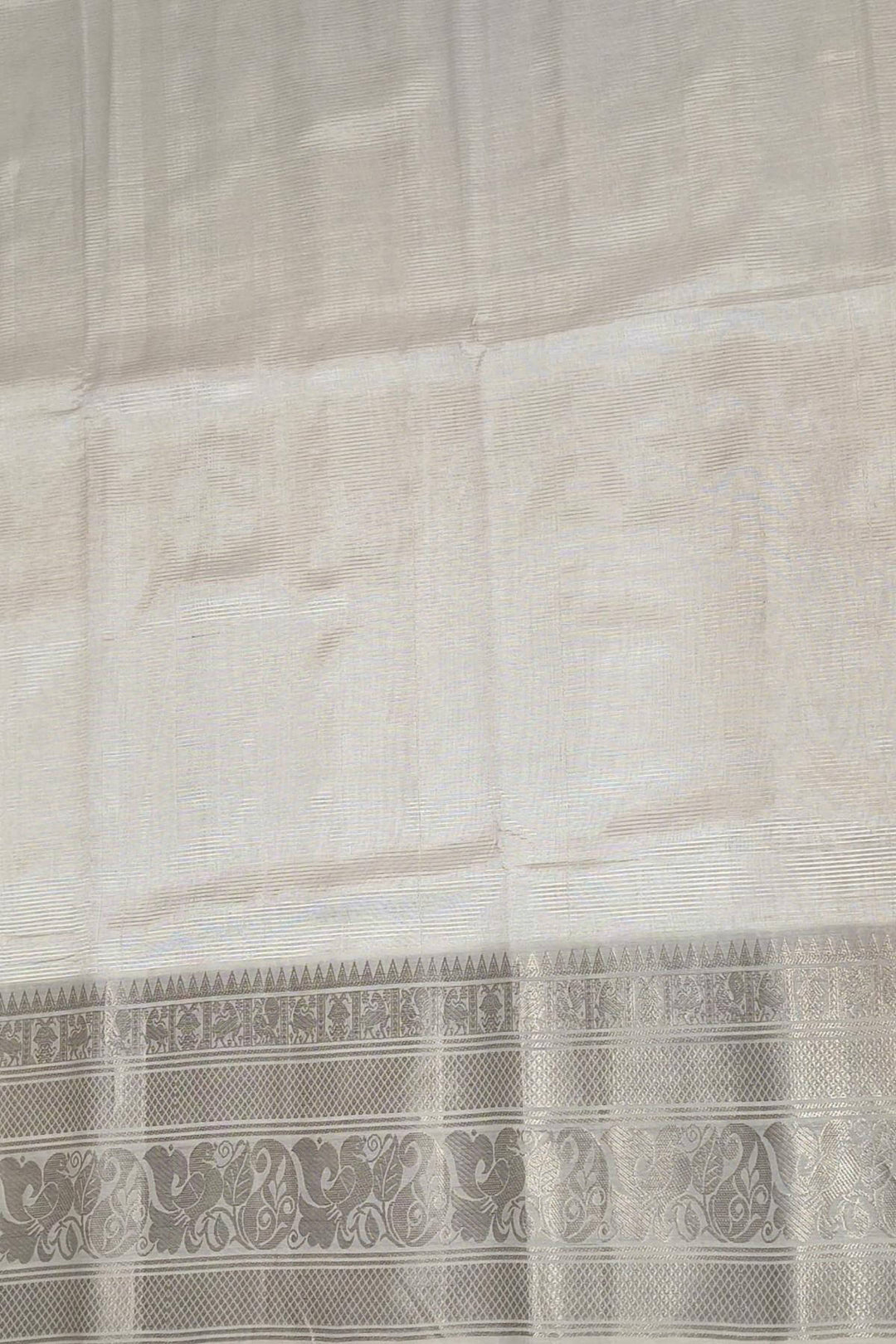Mangalgiri silk cotton saree in white