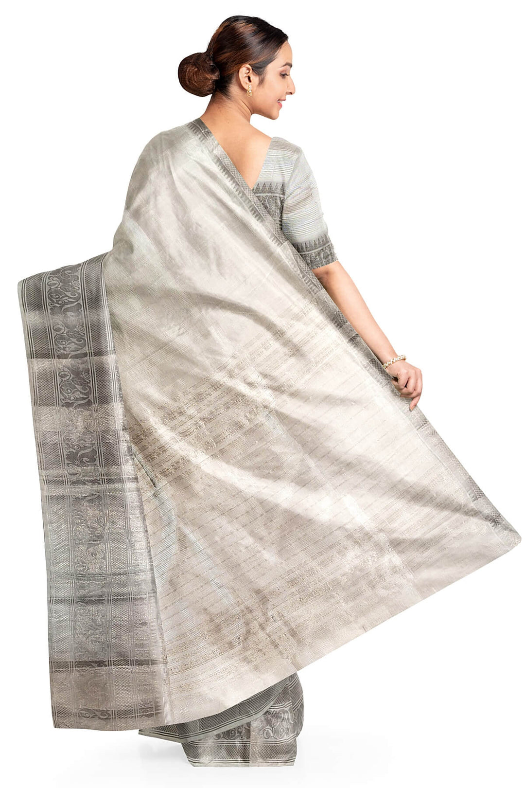 Mangalgiri silk cotton saree in white