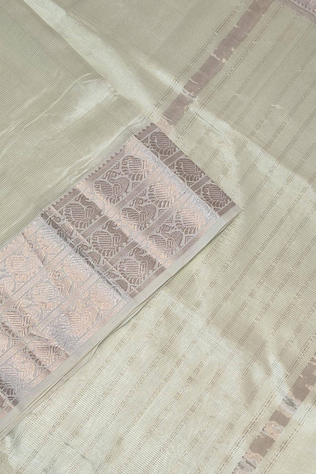 Mangalgiri silk cotton saree in off white