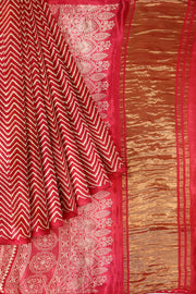 Modal silk saree in zig zag pattern in pink with lagda patti (zari)  pallu