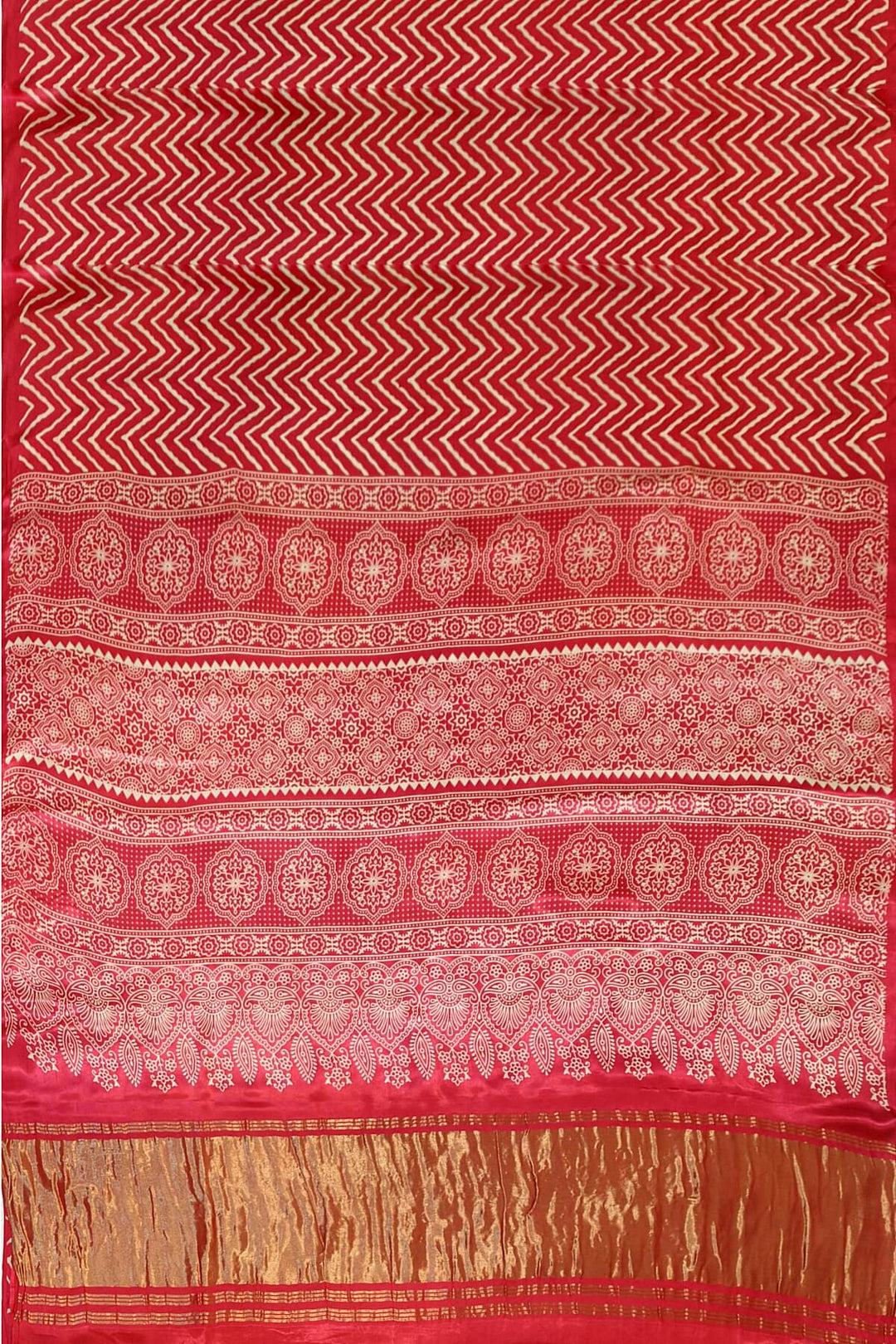 Modal silk saree in zig zag pattern in pink with lagda patti (zari)  pallu
