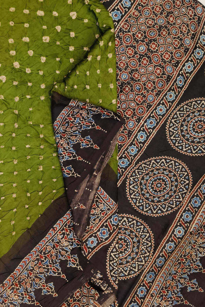 Modal silk bandhini saree in mehndi green