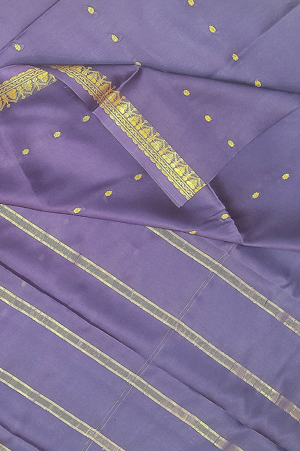 Mysore crepe silk saree in lavender  with small motifs