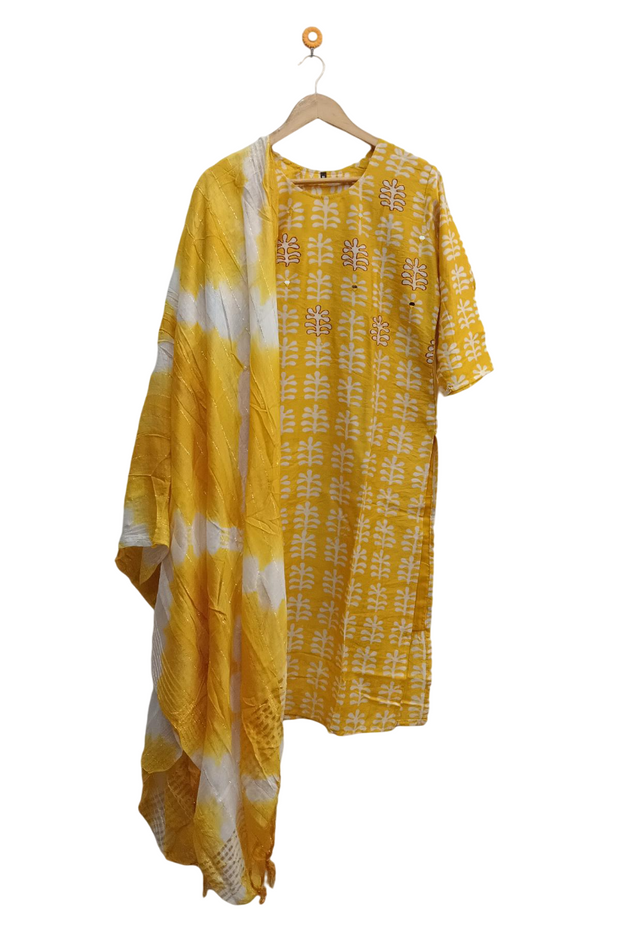 Muslin 2 piece kurta & dupatta set in yellow with floral print