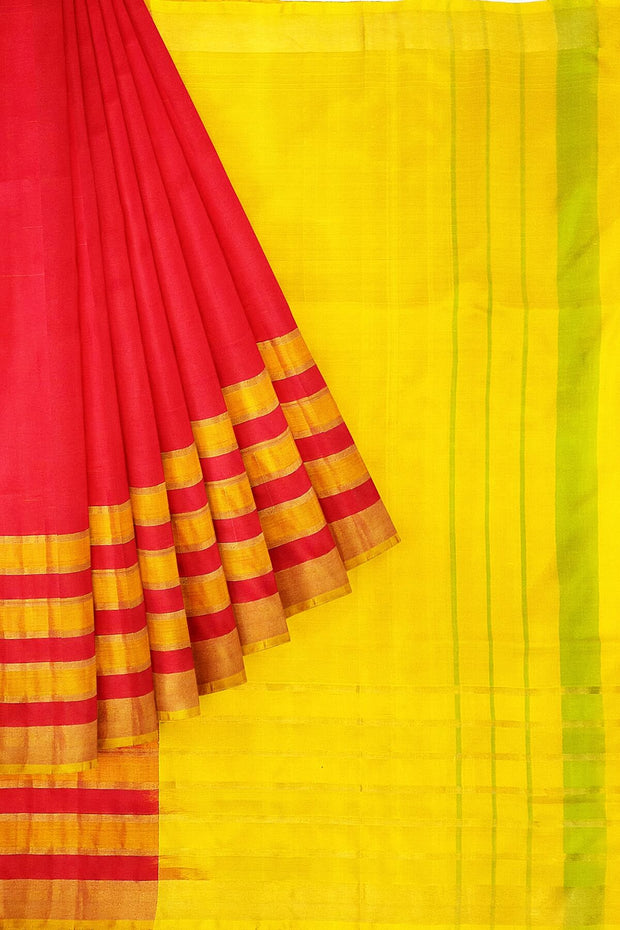 Handloom Uppada pure silk saree in red with triveni border