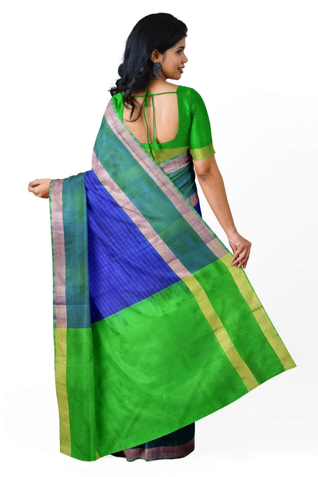 Handloom Uppada pure silk saree in  checks in royal blue and a contrast pallu in green