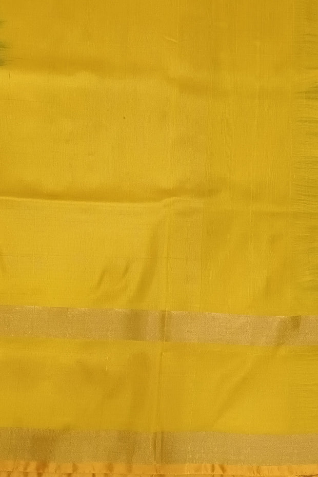 Handloom Uppada pure silk saree in  checks in blue and a contrast pallu in yellow
