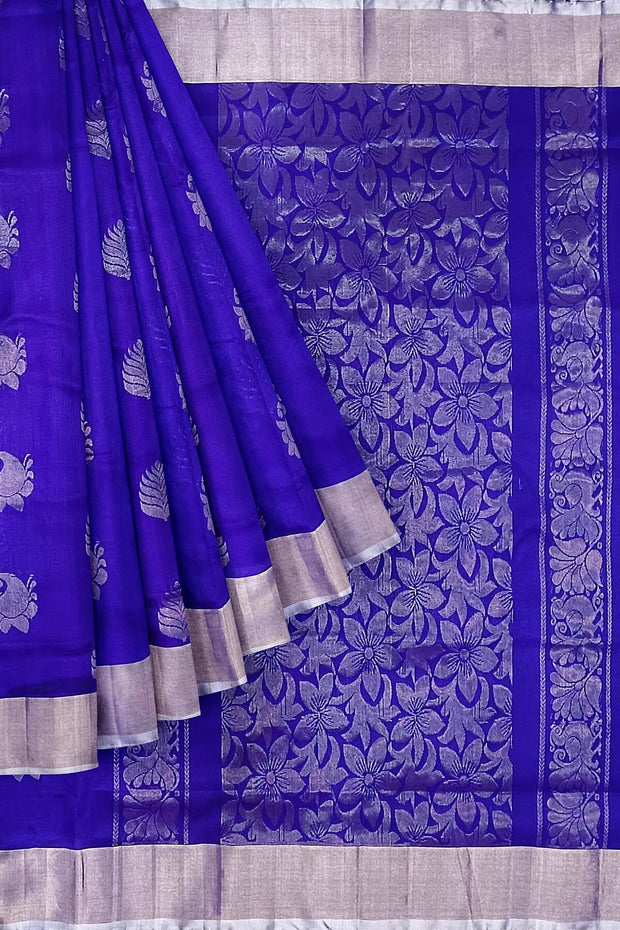 Handwoven Uppada pure silk saree in royal blue with  floral motifs .