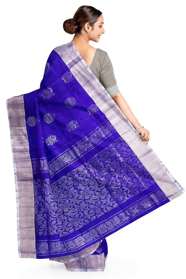 Handwoven Uppada pure silk saree in royal blue with  floral motifs .