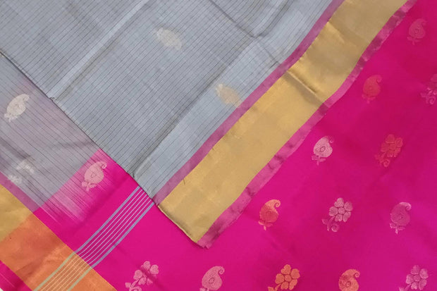 Handoven Uppada pure silk saree in grey in checks