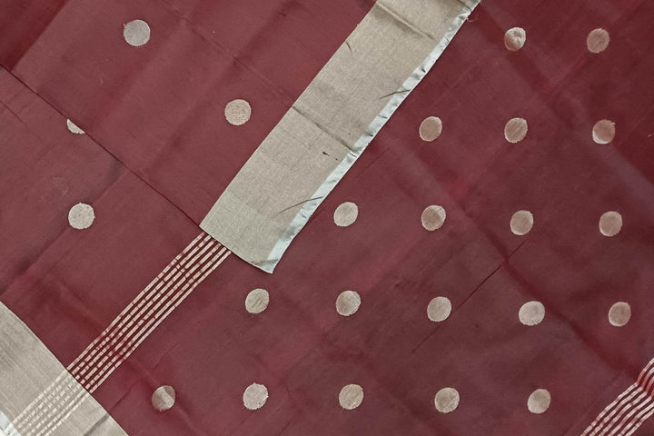Handwoven Uppada pure silk saree in maroon  with round motifs