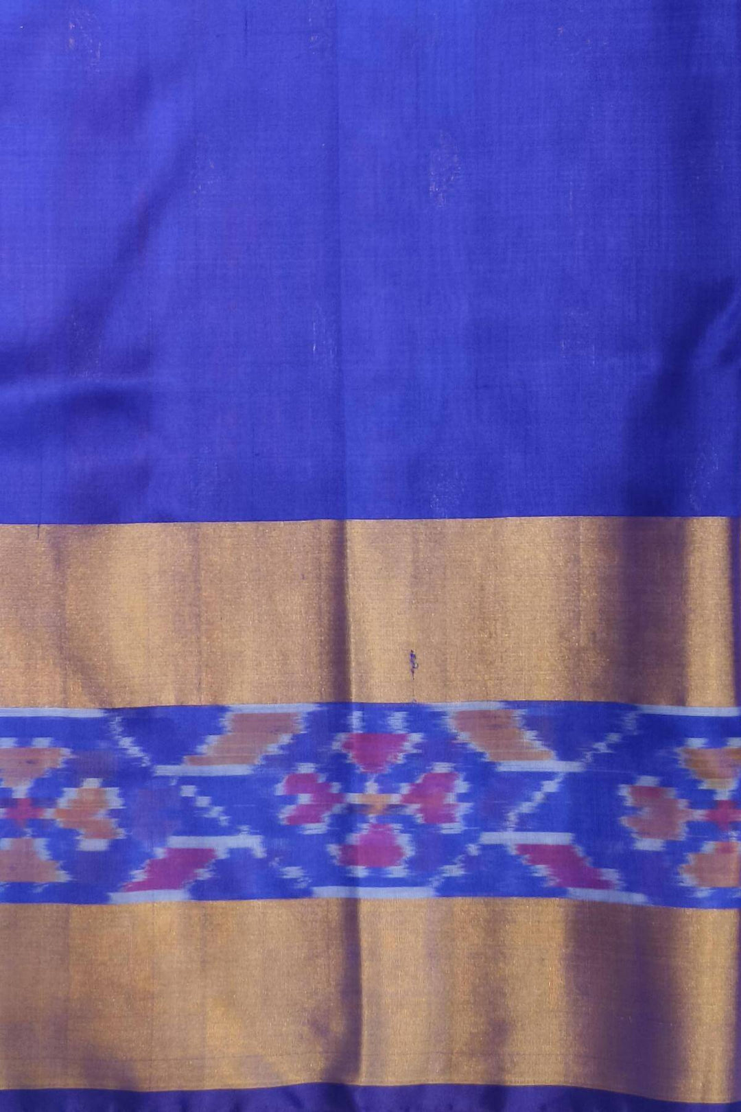 Handwoven Uppada pure silk saree in orangish pink with Pochampally border