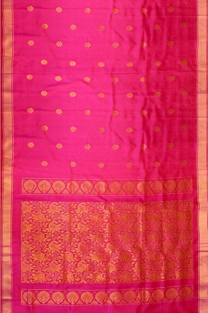 Handloom Uppada pure silk saree in rani pink with rich pallu and a  small border