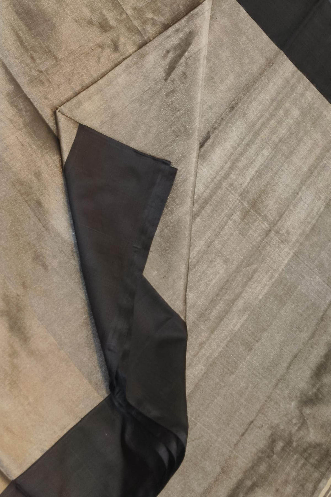 Handloom Uppada silk tissue saree in black