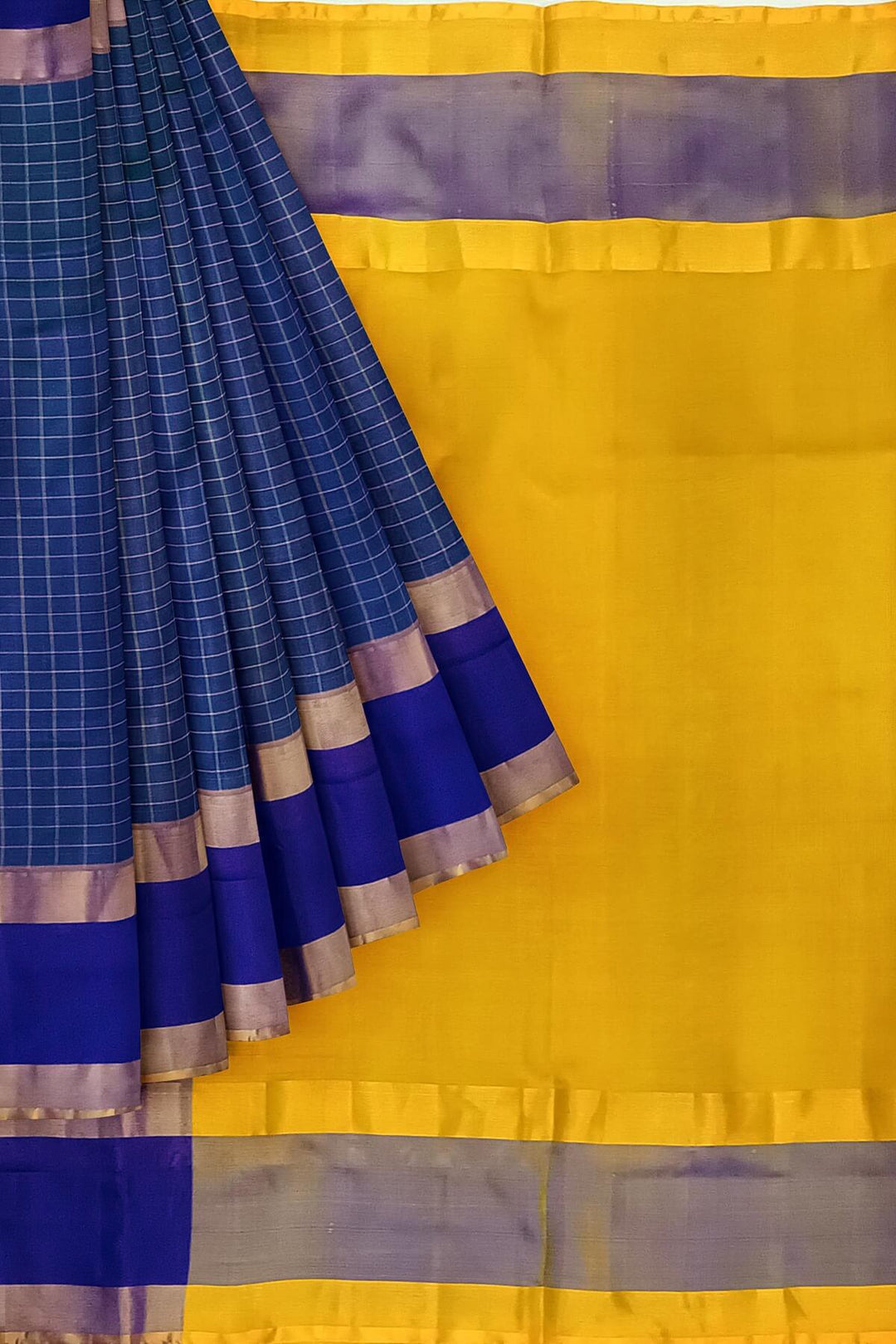 Uppada pure silk saree in  checks in blue