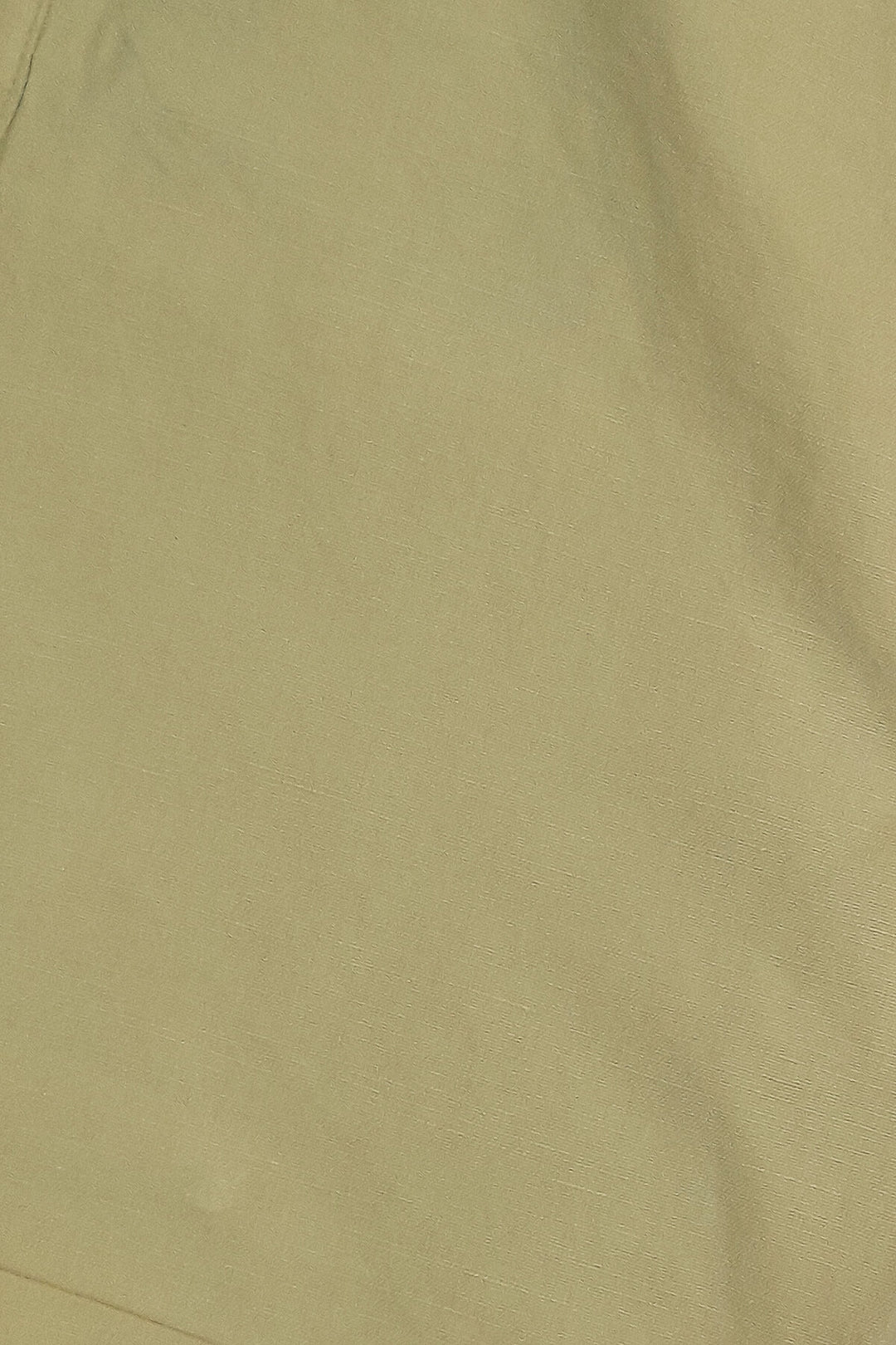 Solid linen shorts with stretchable waist and pockets in beige
