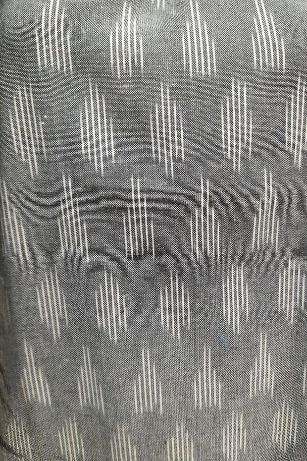 Handwoven ikat cotton kurta in straight cut in grey