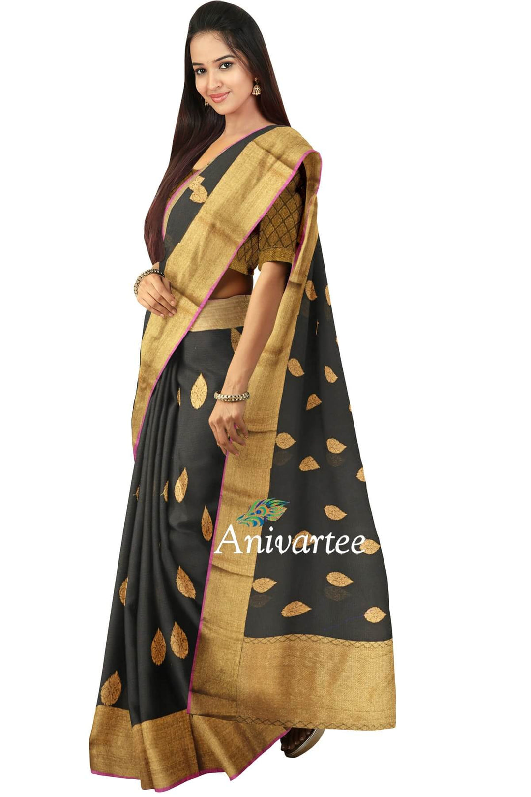 Handloom Banarasi silk cotton saree in black - Anivartee
