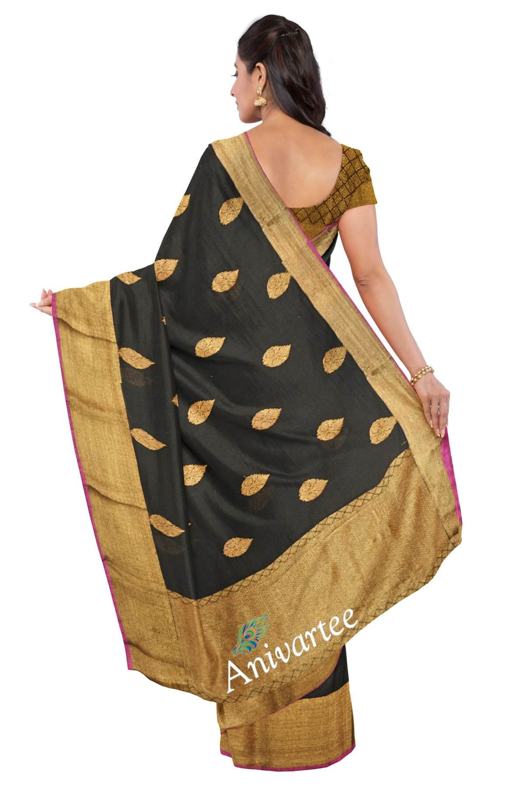Handloom Banarasi silk cotton saree in black - Anivartee