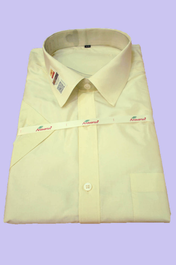 Pure silk shirt in cream - Half sleeve